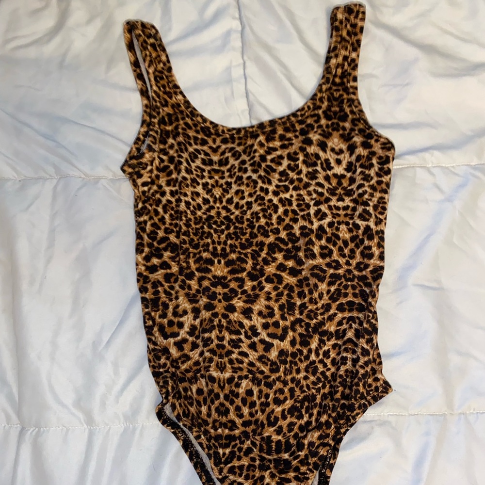 CHEETA PRINT BODY SUIT